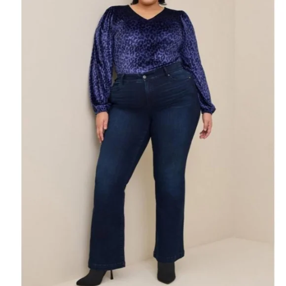 Torrid Leopard Cheetah Stretch Blue Velvet V-Neck Long Sleeve Bodysuit 2X 3X 4X - Picture 5 of 11
